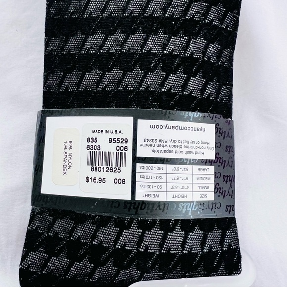 New York & Company NEW City Tights  Black and Gray Textured Diamond Print Size L - Picture 5 of 5